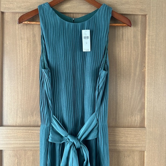 NWT Anthropologie Turquoise Marina Plisse Jumpsuit size M - Picture 4 of 15